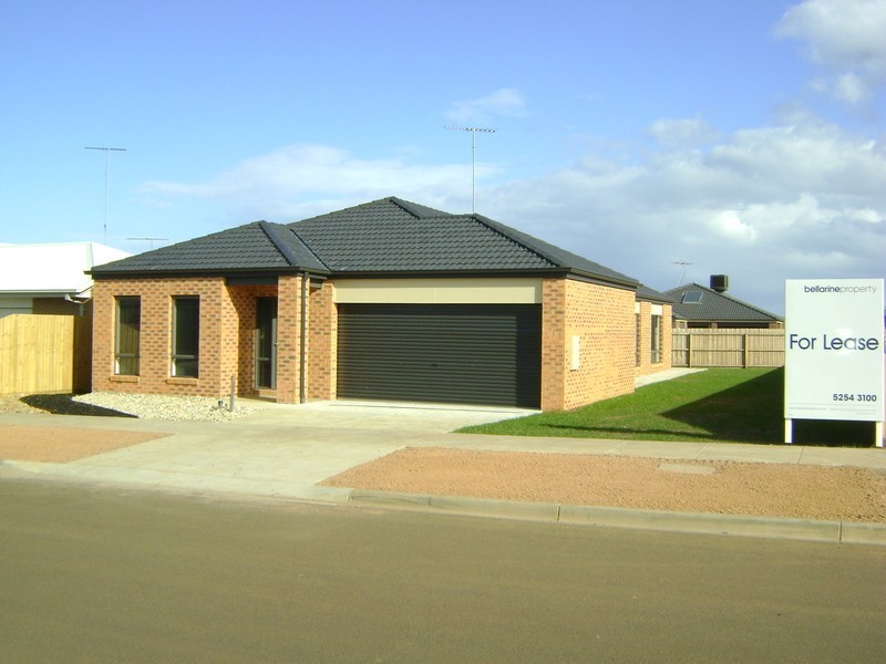 24 Curzon Drive, Ocean Grove VIC 3226