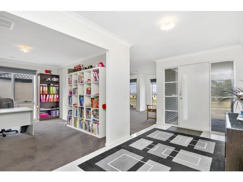 5 Parkside Boulevard, Ocean Grove VIC 3226