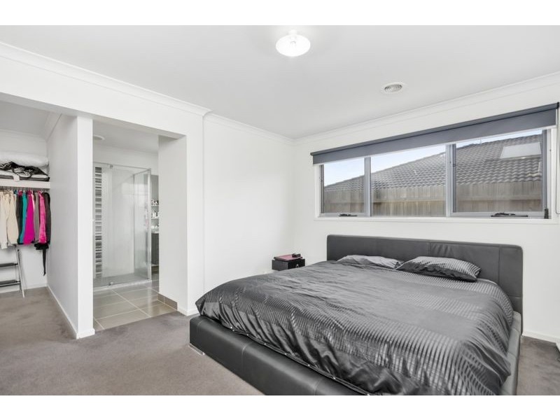 5 Parkside Boulevard, Ocean Grove VIC 3226