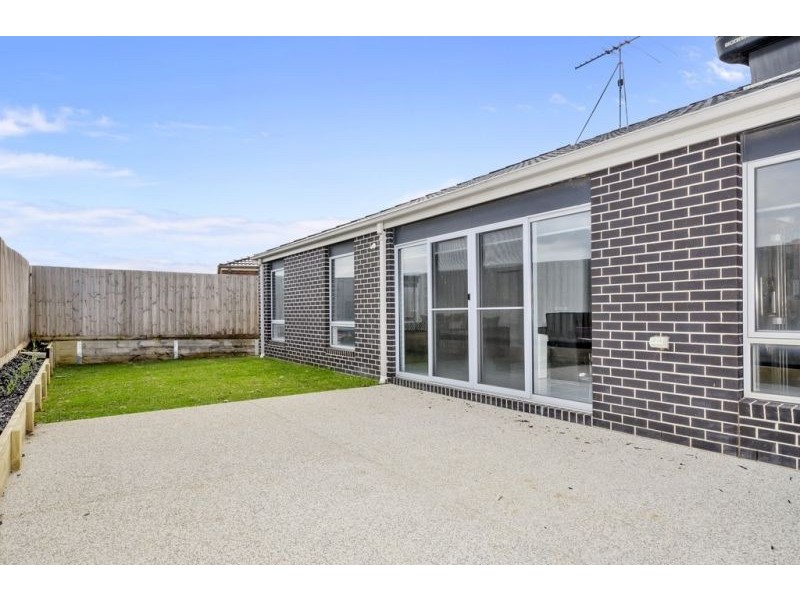 5 Parkside Boulevard, Ocean Grove VIC 3226