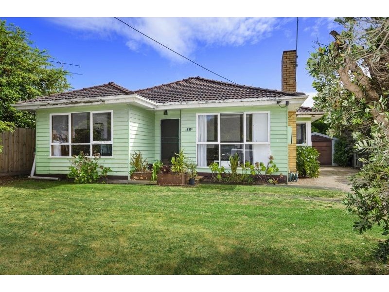 18 Bridge Road, Barwon Heads VIC 3227