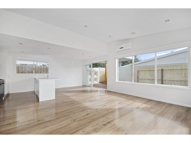 1/37 Epworth Street, Ocean Grove VIC 3226