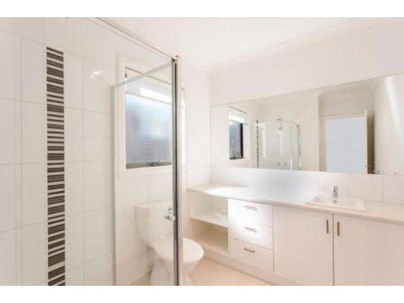 2/182 Thacker Street, Ocean Grove VIC 3226
