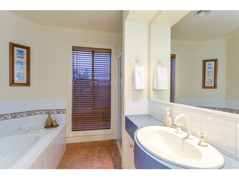 51 Tareeda Way, Ocean Grove VIC 3226