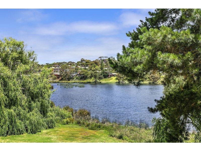 42 Riviera Crescent, Ocean Grove VIC 3226