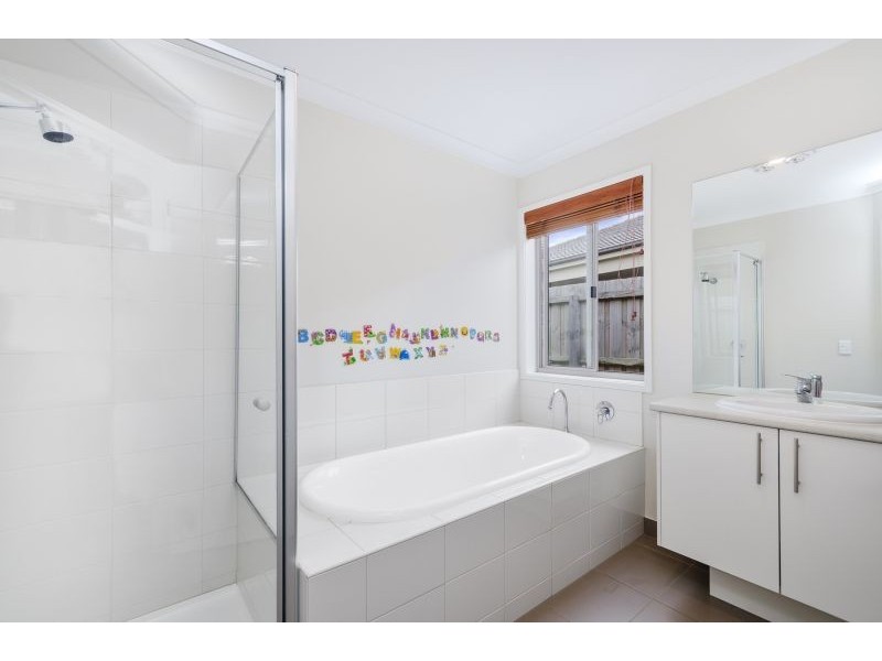11 Dalkeith Crescent, Ocean Grove VIC 3226