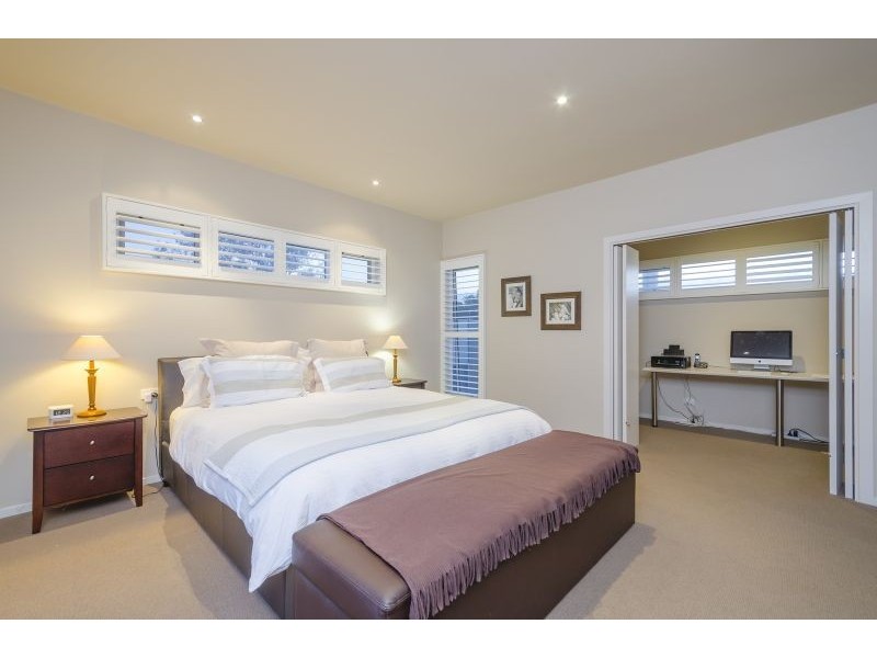 1/22 Mallaluka Avenue, Ocean Grove VIC 3226