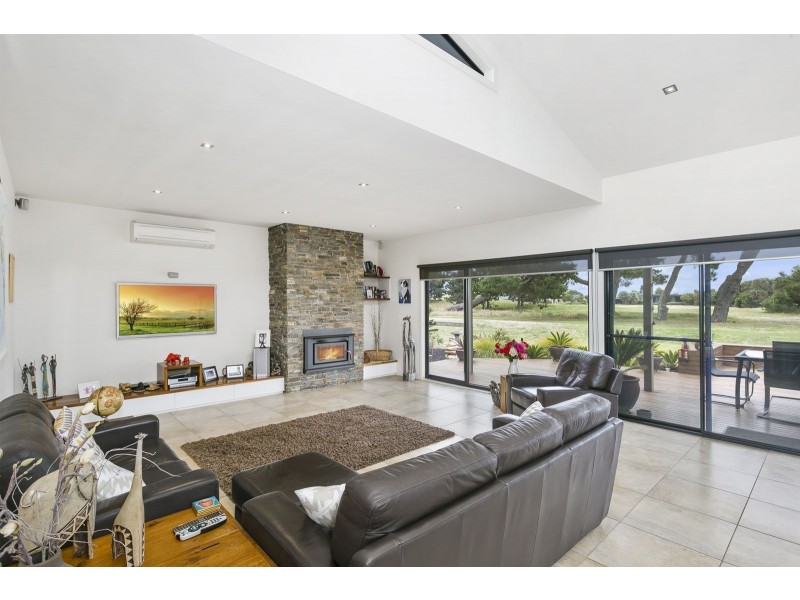 23 Fourth Loop, Barwon Heads VIC 3227