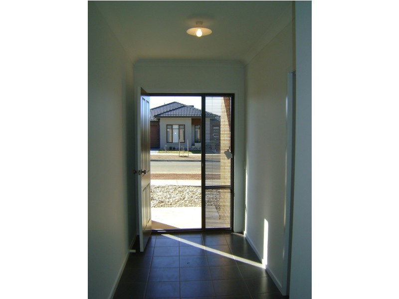 24 Curzon Drive, Ocean Grove VIC 3226