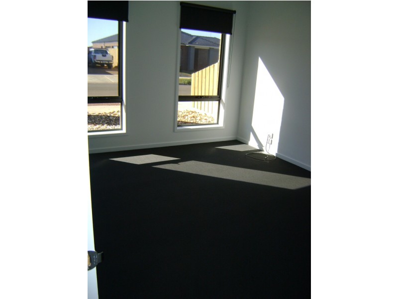 24 Curzon Drive, Ocean Grove VIC 3226