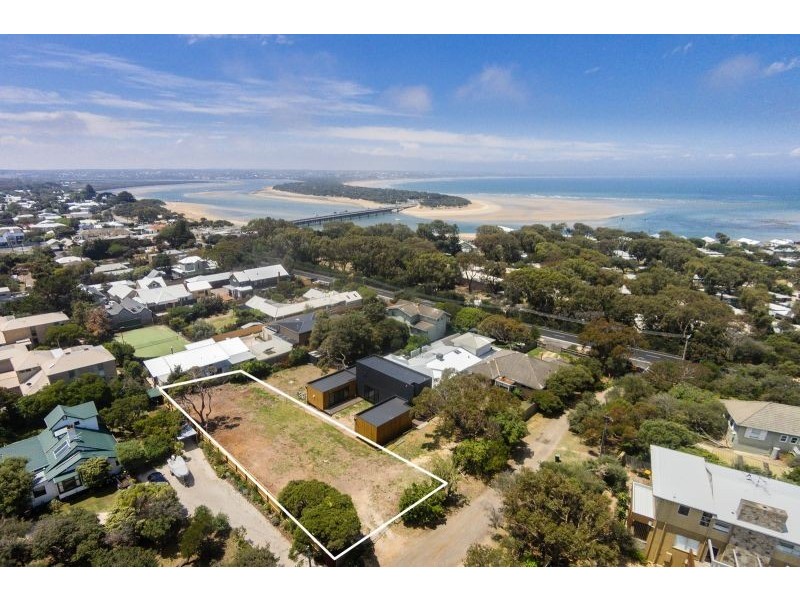 4 Bell Street, Barwon Heads VIC 3227