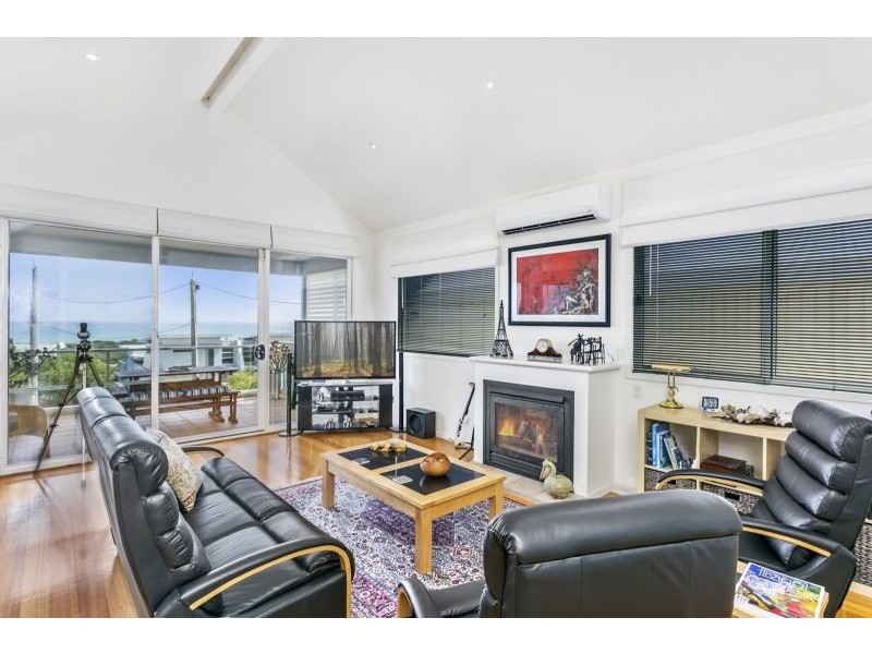 1/143 The Terrace, Ocean Grove VIC 3226