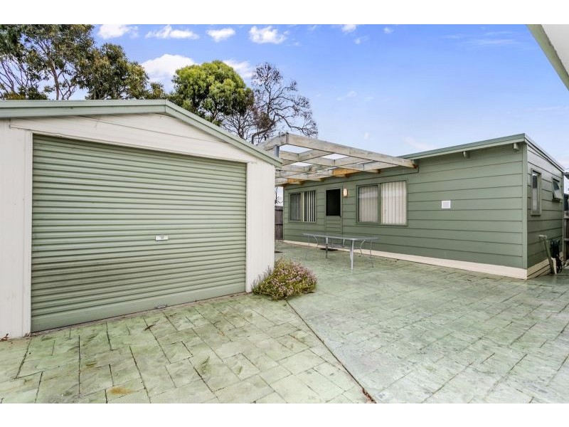 72 Lake Avenue, Ocean Grove VIC 3226