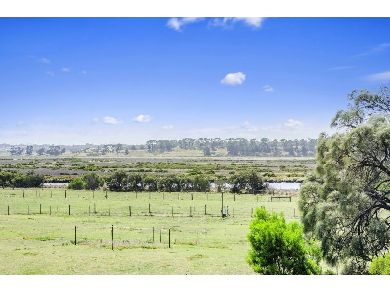 19 Eddystone Court, Barwon Heads VIC 3227