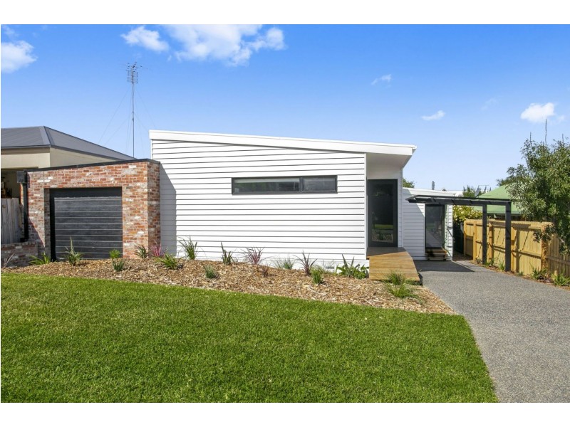 4 Sea Breeze Court, Ocean Grove VIC 3226