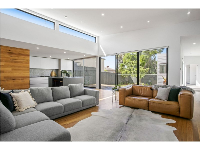 4 Sea Breeze Court, Ocean Grove VIC 3226