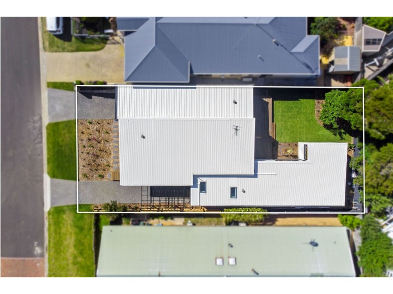 4 Sea Breeze Court, Ocean Grove VIC 3226