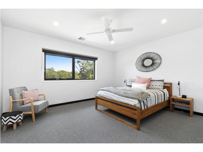 5 Valley Court, Ocean Grove VIC 3226