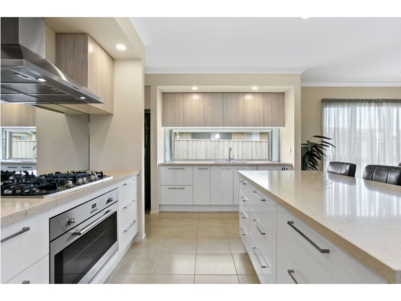 14 Janelle Way, Ocean Grove VIC 3226