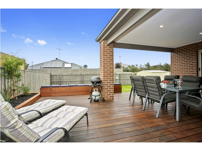 14 Janelle Way, Ocean Grove VIC 3226