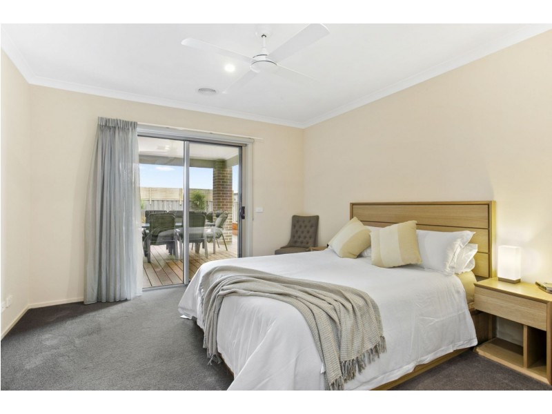 14 Janelle Way, Ocean Grove VIC 3226