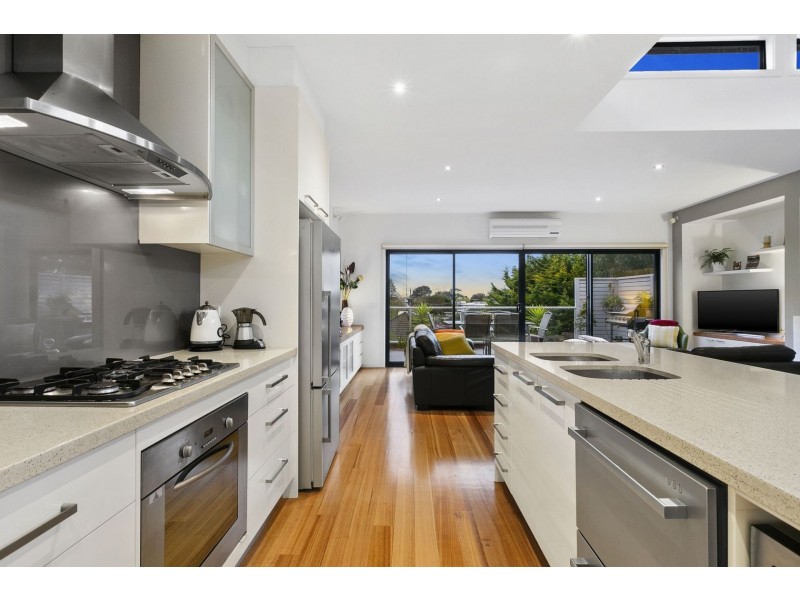 1/12 The Parade, Ocean Grove VIC 3226