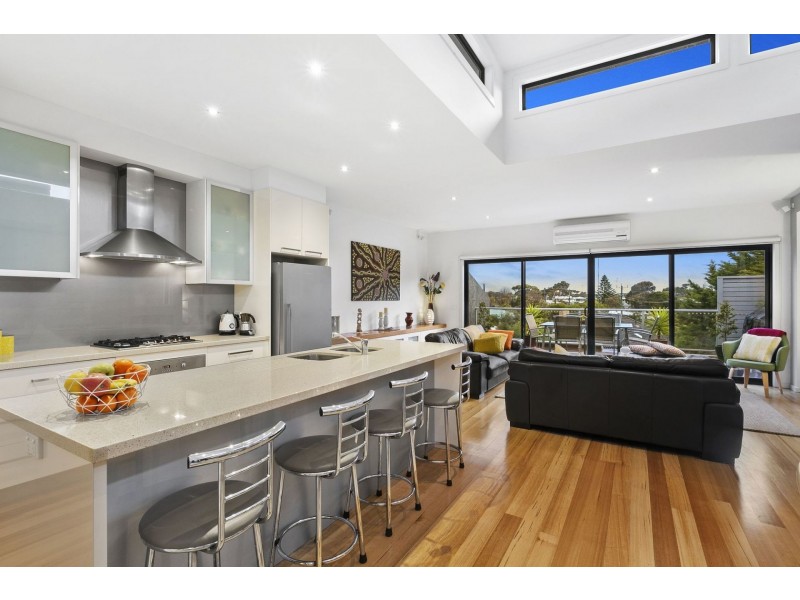 1/12 The Parade, Ocean Grove VIC 3226