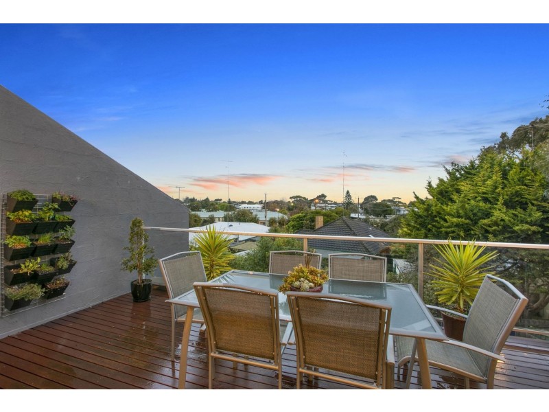 1/12 The Parade, Ocean Grove VIC 3226