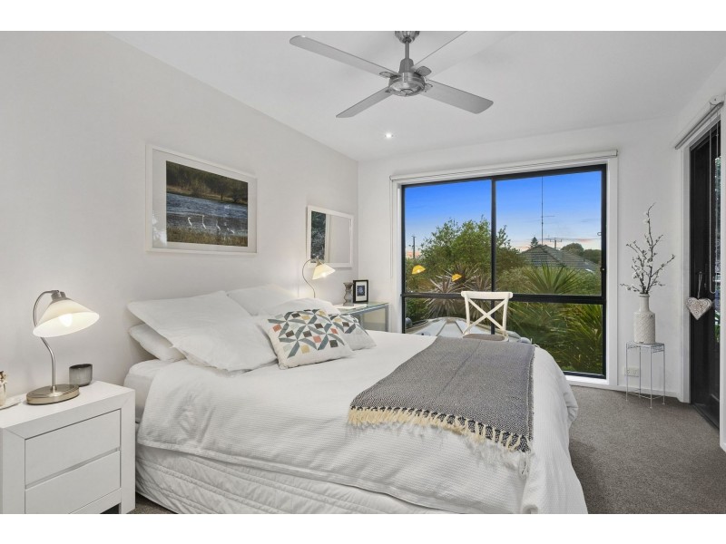 1/12 The Parade, Ocean Grove VIC 3226