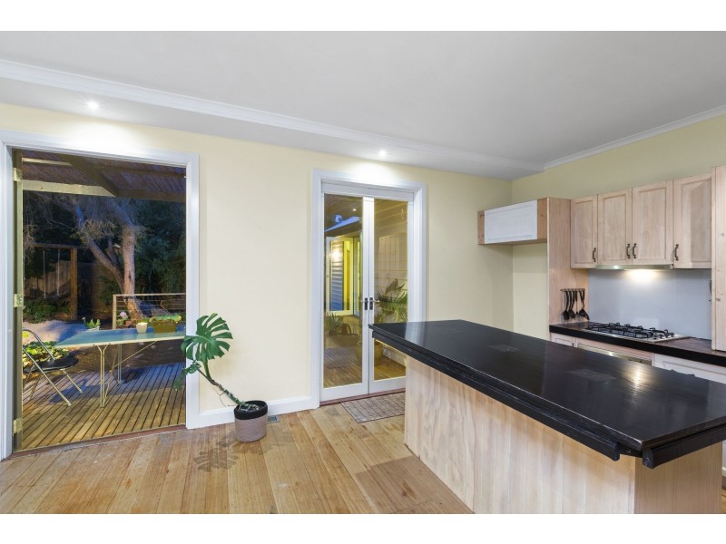 16 Kestrel Place, Ocean Grove VIC 3226