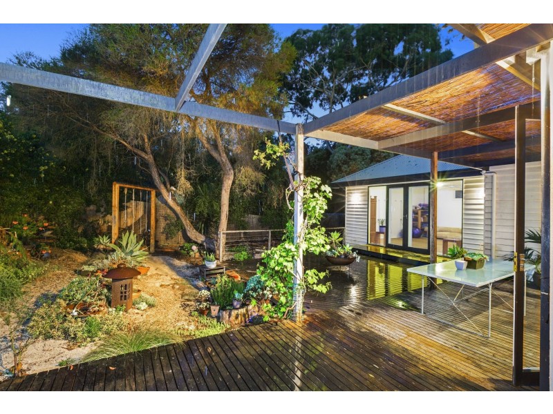 16 Kestrel Place, Ocean Grove VIC 3226