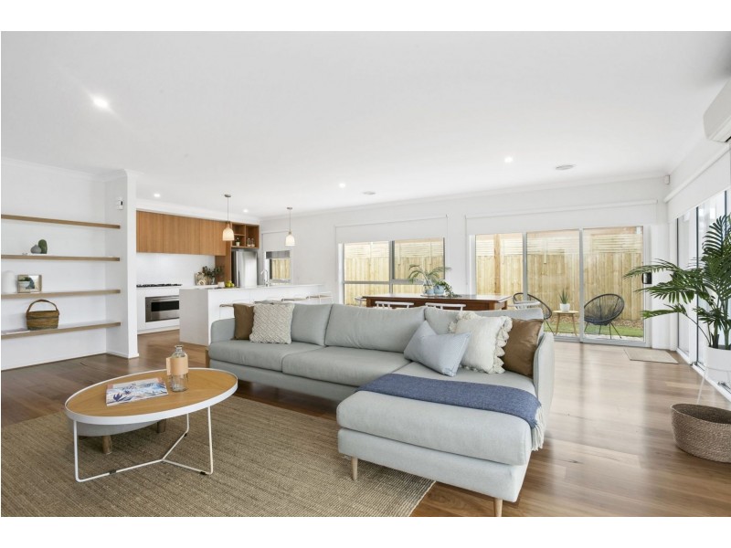 14 Coramba Street, Ocean Grove VIC 3226