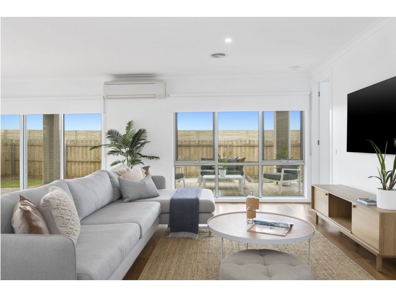 14 Coramba Street, Ocean Grove VIC 3226