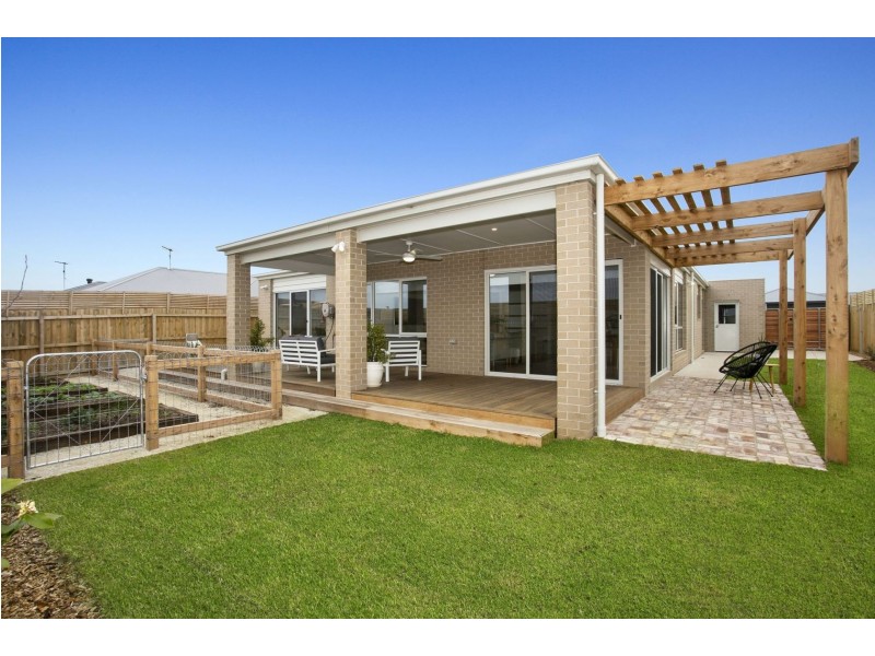 14 Coramba Street, Ocean Grove VIC 3226