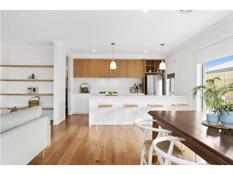 14 Coramba Street, Ocean Grove VIC 3226