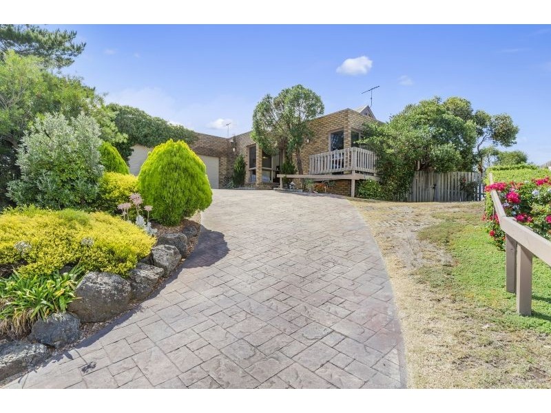 18 Trevally Drive, Ocean Grove VIC 3226