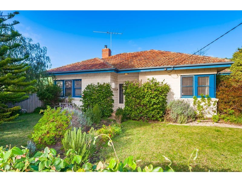 43 Ozone Road, Barwon Heads VIC 3227