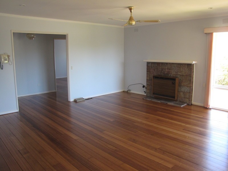 24 Wallington Road, Ocean Grove VIC 3226