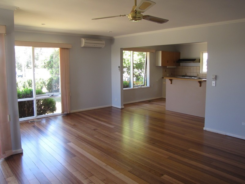 24 Wallington Road, Ocean Grove VIC 3226