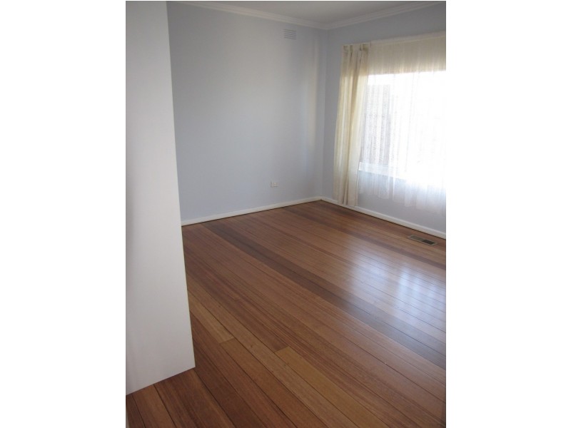 24 Wallington Road, Ocean Grove VIC 3226