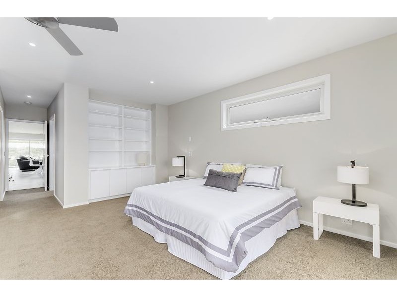 2/8 Lelean Street, Ocean Grove VIC 3226