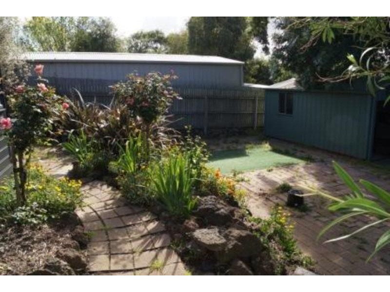 39 Wandana Drive, Wandana Heights VIC 3216