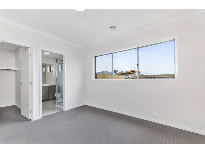 11 Tyro Street, Ocean Grove VIC 3226