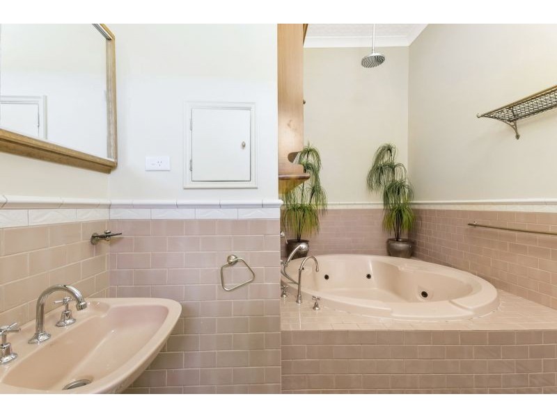 14 River Parade, Barwon Heads VIC 3227