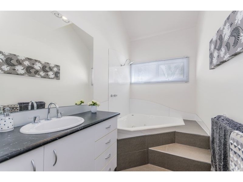 51 Powell Street, Ocean Grove VIC 3226