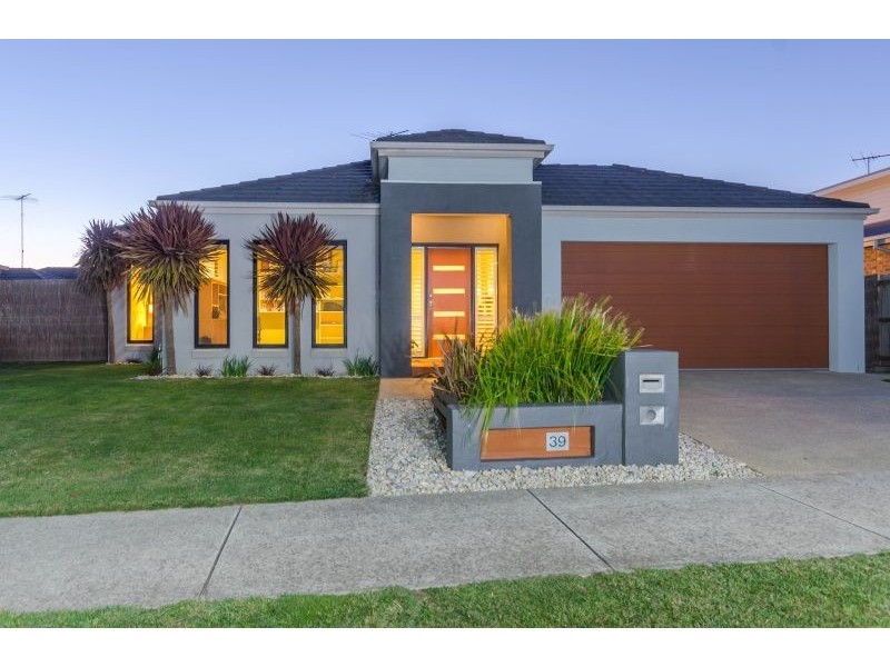 39 Daintree Way, Ocean Grove VIC 3226