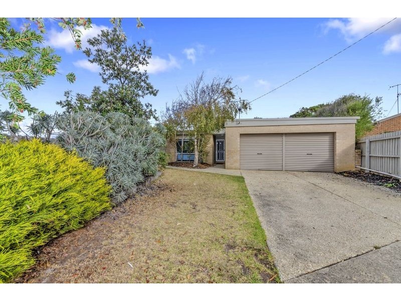 2 Minster Court, Ocean Grove VIC 3226