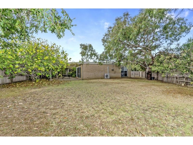 2 Minster Court, Ocean Grove VIC 3226