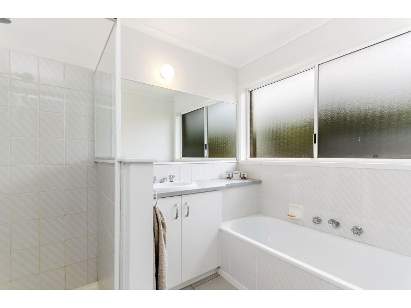2 Minster Court, Ocean Grove VIC 3226