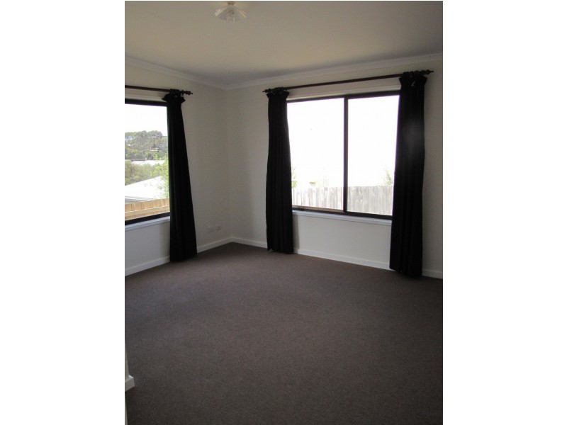 7B Sunset Strip, Ocean Grove VIC 3226